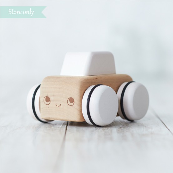 オルゴールカー アイボリー 木製玩具のニチガン 商品紹介