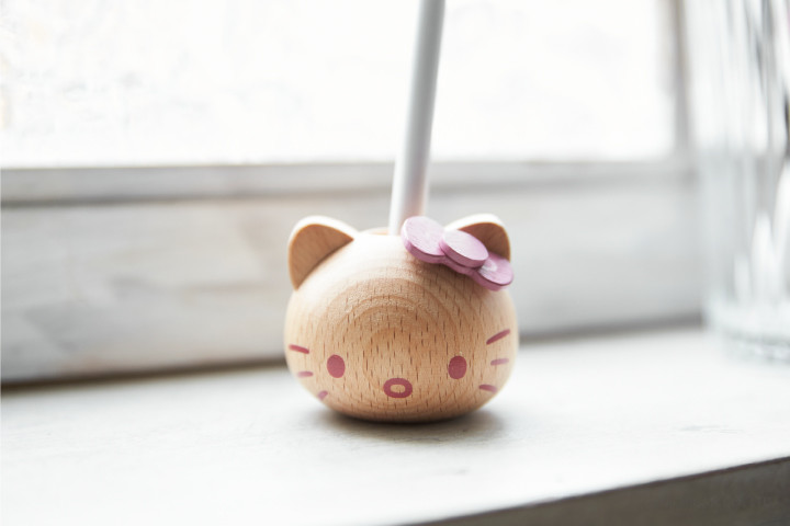 ハローキティ ペンスタンド – 木製玩具のニチガン-商品紹介