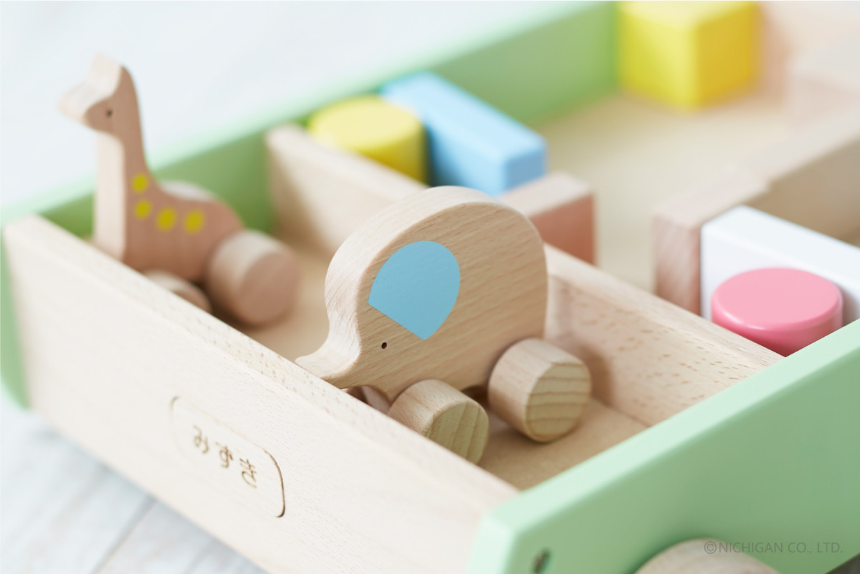 ころころどうぶつつみき 木製玩具のニチガン 商品紹介 ころころどうぶつつみき 木製玩具のニチガン 商品紹介