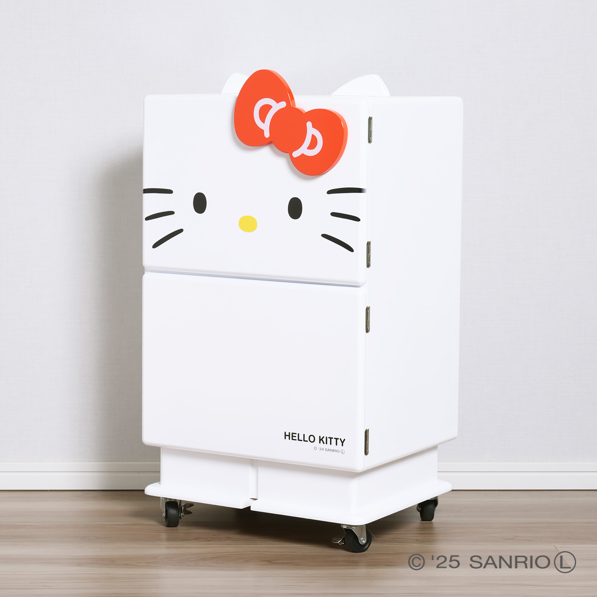 ハローキティのキャスター付きチェスト - 木製玩具のニチガン-商品紹介 